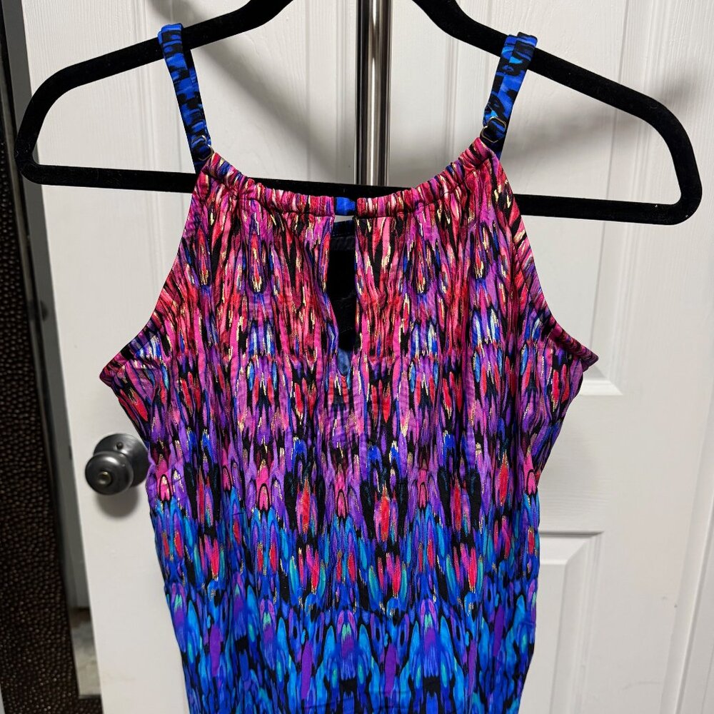 Miraclesuit Vesuvio Peephole Tankini Top NWOT Size 12DD